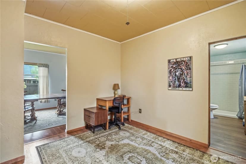 Property photo for 612 W Cherry Street, Centralia photo 19