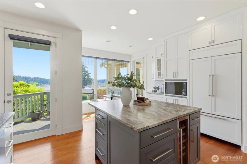 Property photo for 3915 Bayview Lane, Gig Harbor photo 13