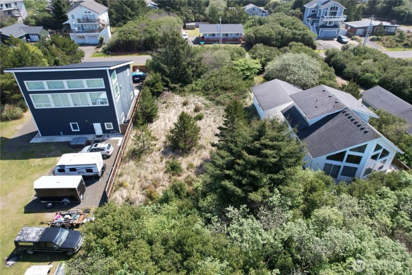 Property photo for 263 Sand Dune Avenue Sw, Ocean Shores photo 6