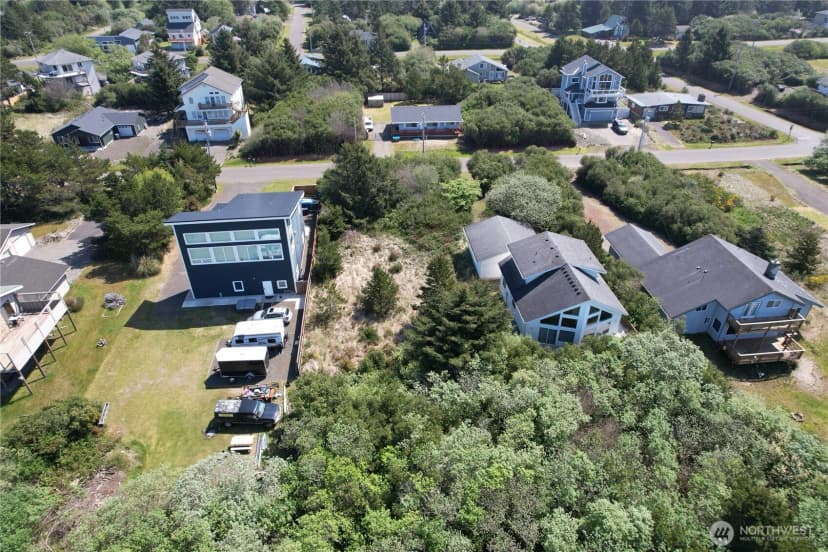 Property photo for 263 Sand Dune Avenue Sw, Ocean Shores photo 5
