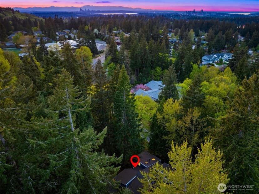 Property photo for 4241 155th Place Se #4-4, Bellevue photo 18
