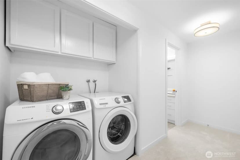 Property photo for 4241 155th Place Se #4-4, Bellevue photo 10