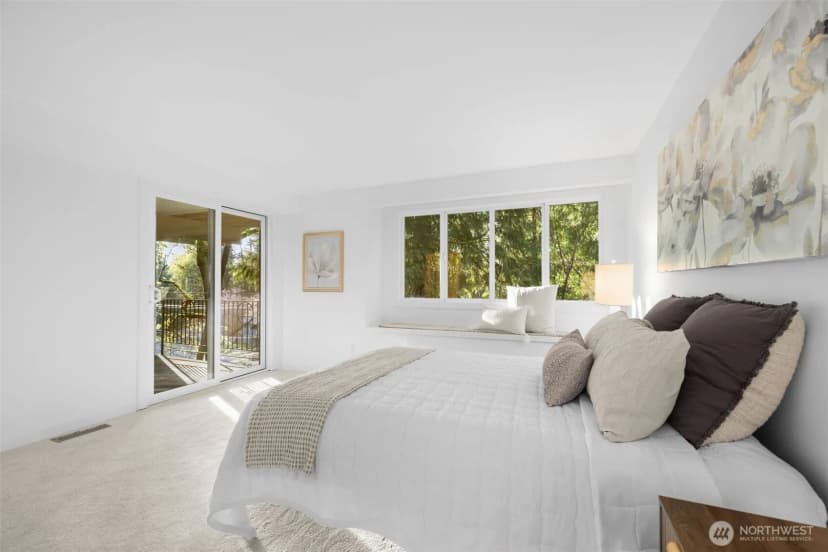 Property photo for 4241 155th Place Se #4-4, Bellevue photo 11