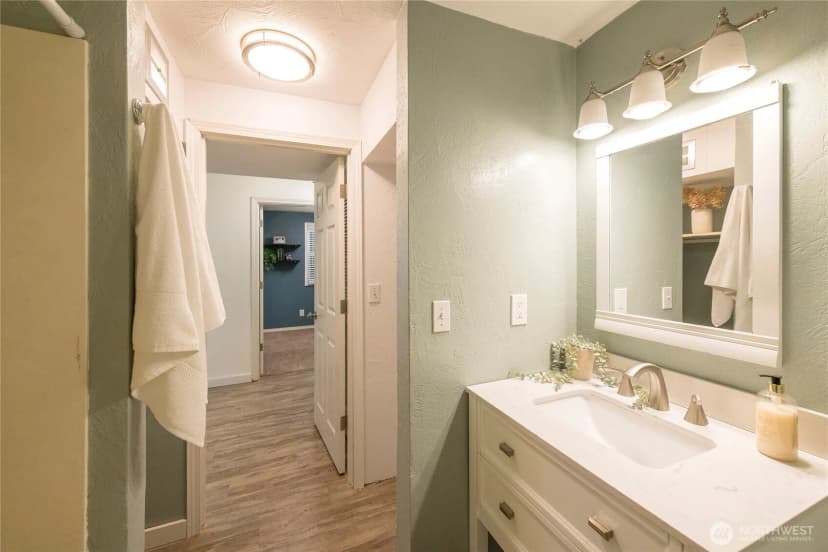 Property photo for 4823 66th Avenue W, University Place photo 29