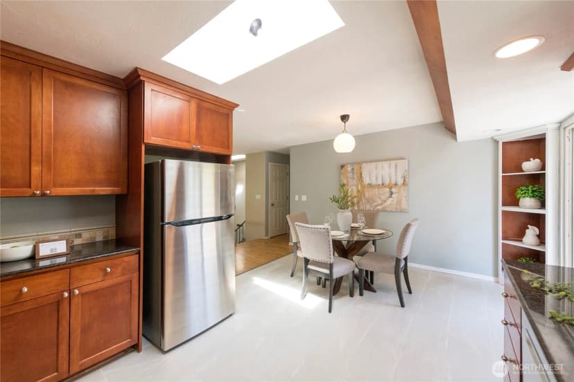 Property photo for 4823 66th Avenue W, University Place photo 10