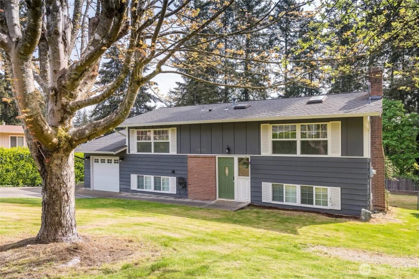 Property photo for 4823 66th Avenue W, University Place