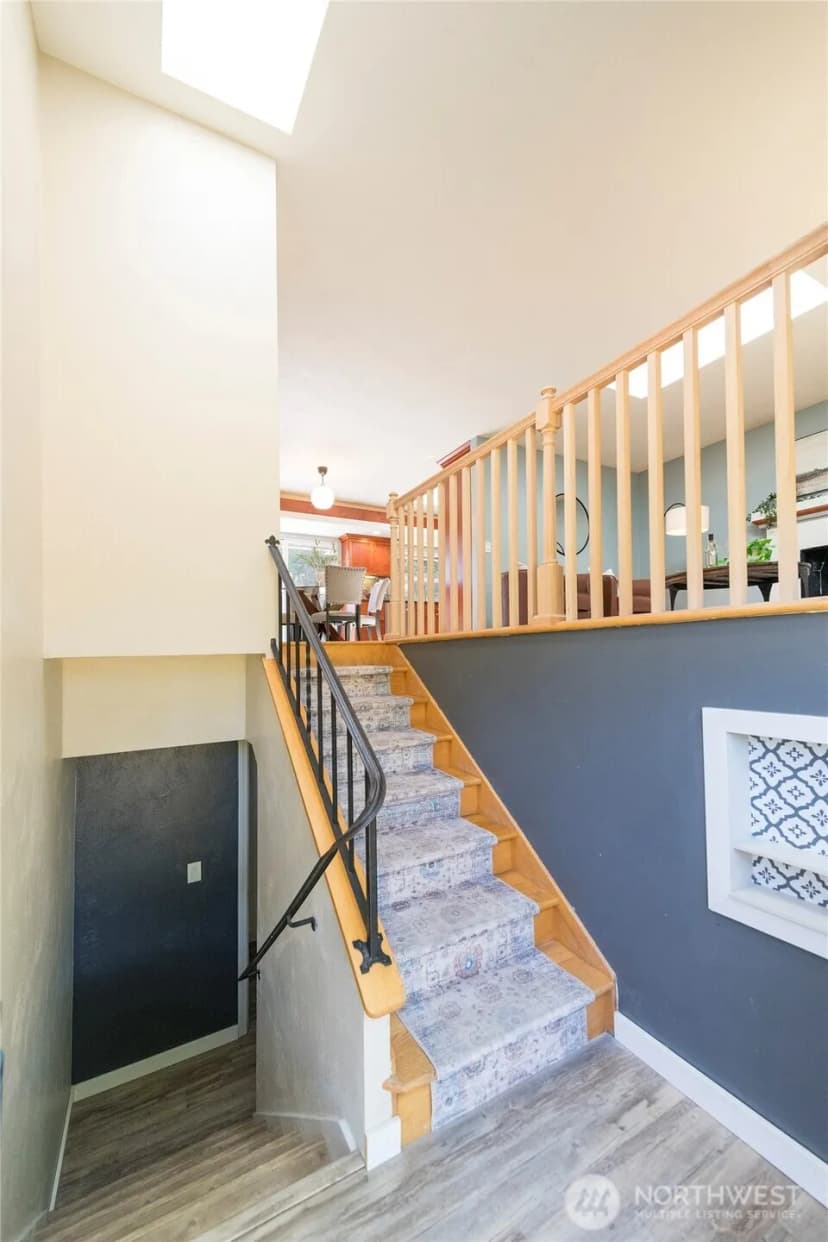 Property photo for 4823 66th Avenue W, University Place photo 3