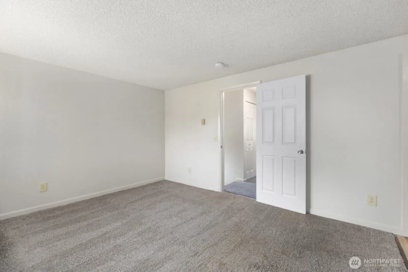 Property photo for 23816 12th Place S #401, Des Moines photo 21