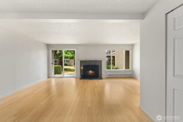 Property photo for 23816 12th Place S #401, Des Moines photo 5