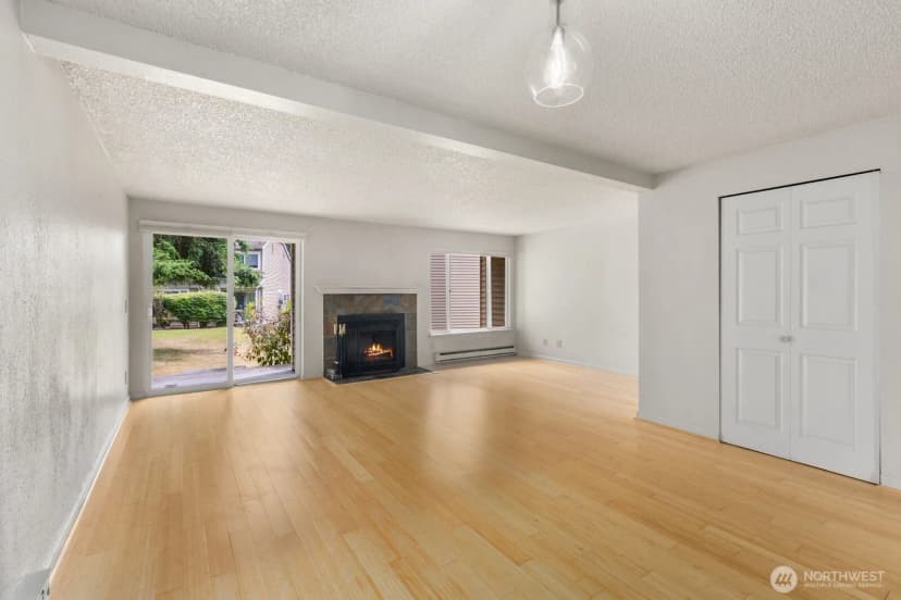 Property photo for 23816 12th Place S #401, Des Moines photo 6