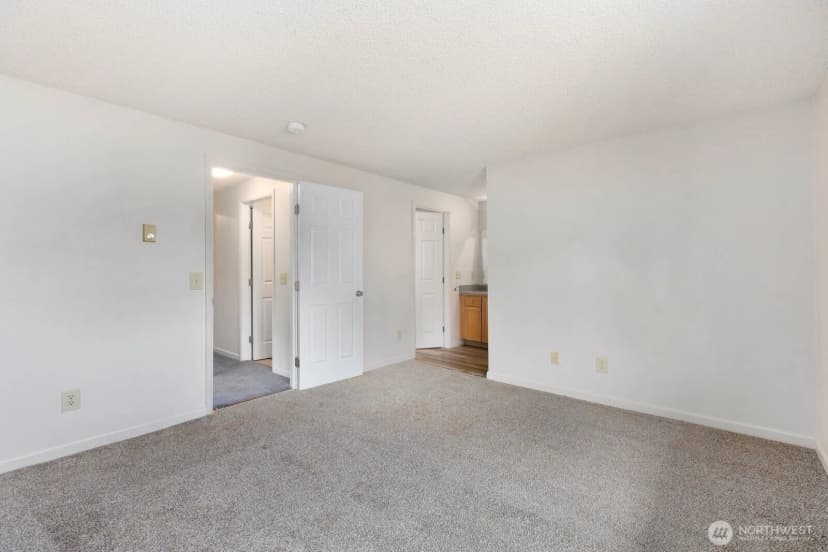 Property photo for 23816 12th Place S #401, Des Moines photo 20