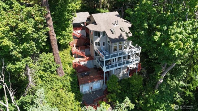 Property photo for 17455 Paige Lane Sw, Vashon photo 2