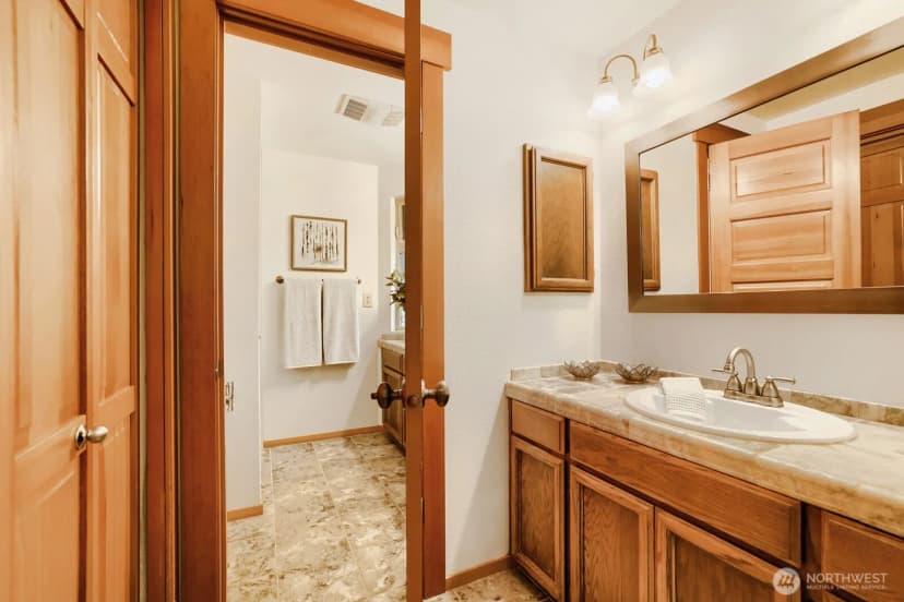 Property photo for 14606 26th Drive Se, Mill Creek photo 17