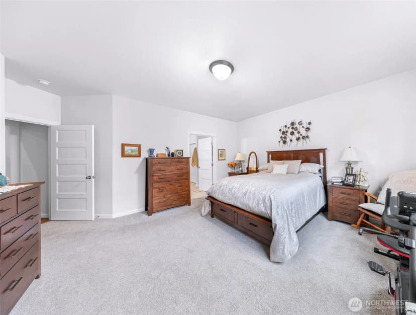 Property photo for 12772 Frazier Heights Loop, Burlington photo 22