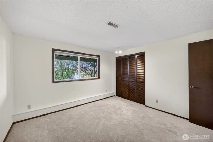 Property photo for 17282 Meadow Lane, Mount Vernon photo 25