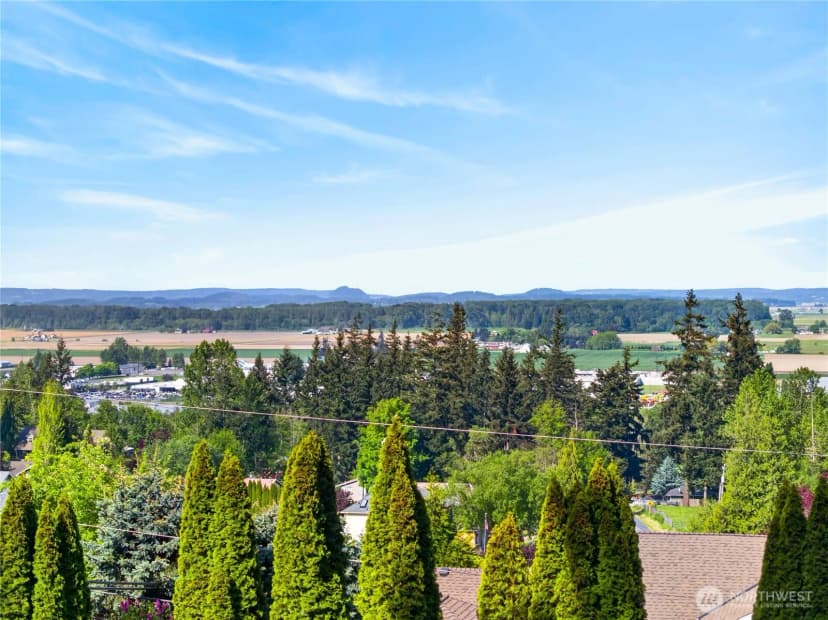 Property photo for 17282 Meadow Lane, Mount Vernon photo 4