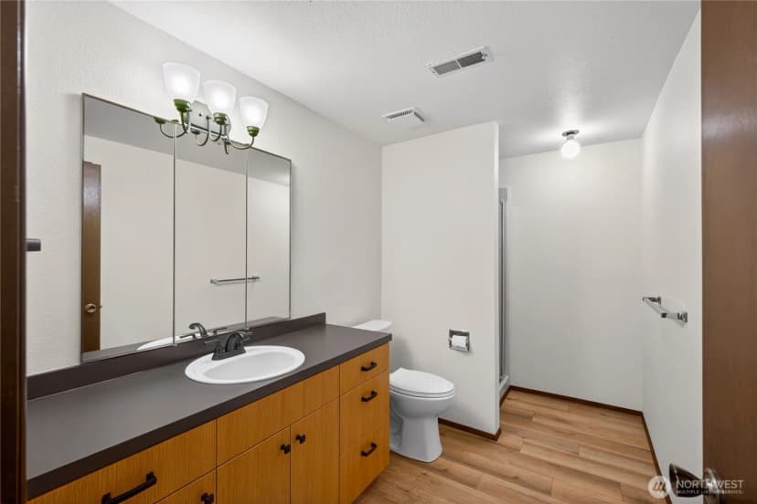 Property photo for 17282 Meadow Lane, Mount Vernon photo 28