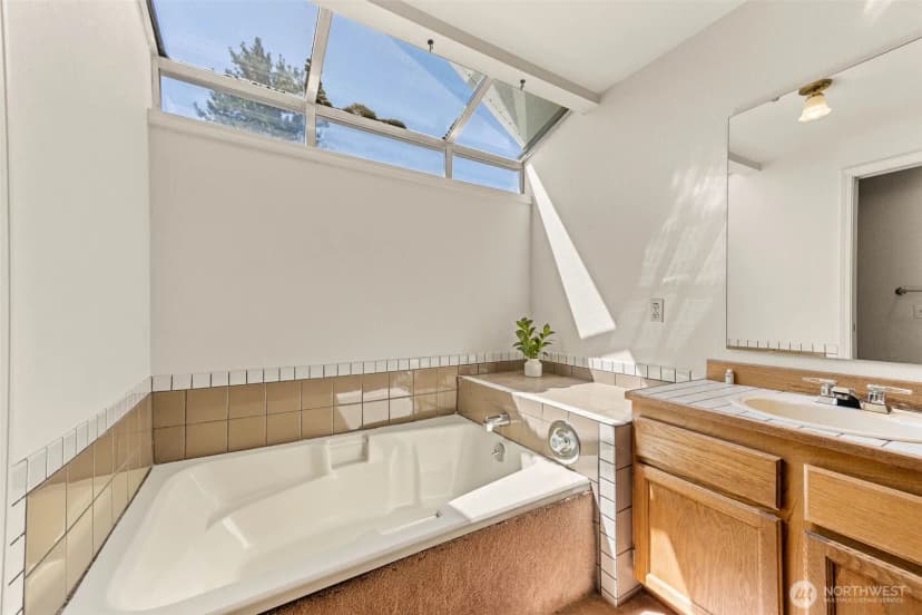 Property photo for 22127 109th Place Se, Kent photo 28