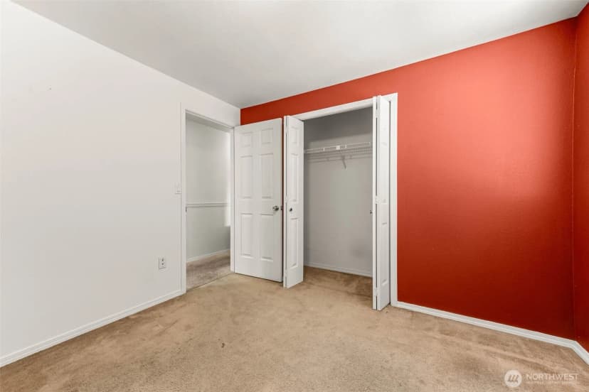Property photo for 22127 109th Place Se, Kent photo 19