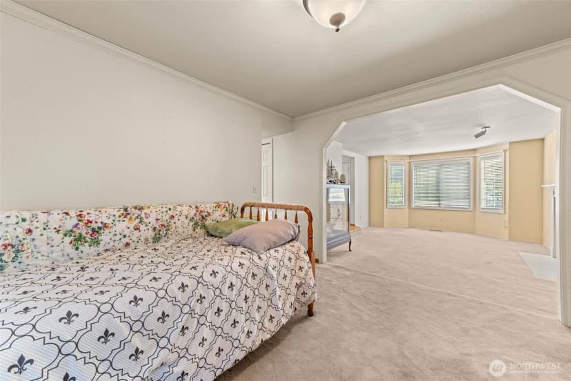 Property photo for 22127 109th Place Se, Kent photo 8