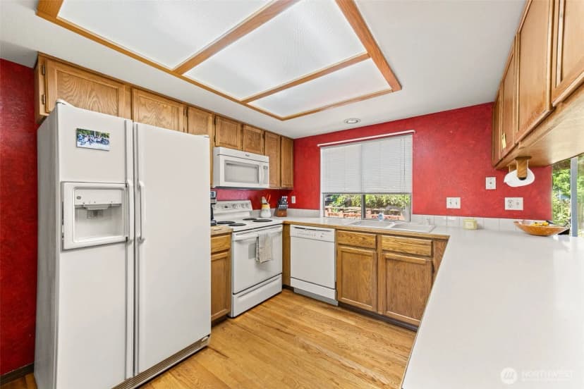 Property photo for 22127 109th Place Se, Kent photo 14