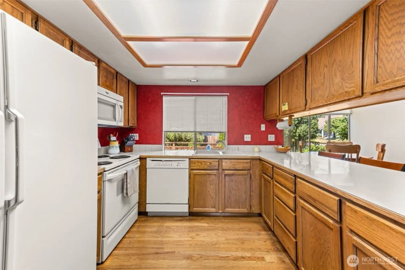 Property photo for 22127 109th Place Se, Kent photo 13