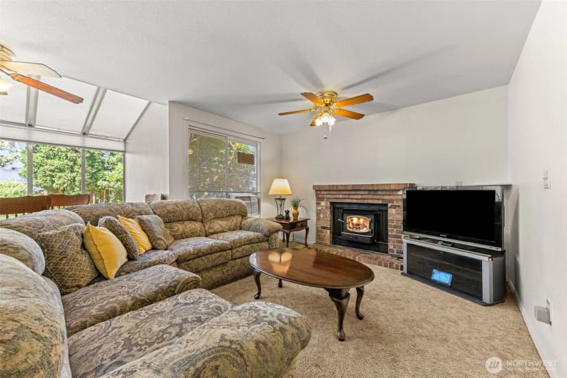 Property photo for 22127 109th Place Se, Kent photo 11