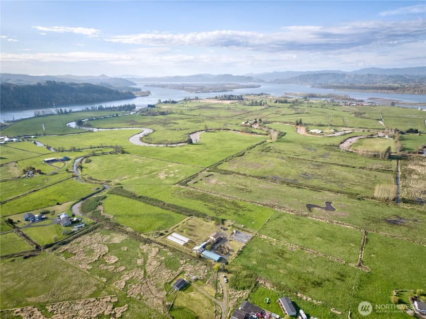 Property photo for 31 Blue Skies Lane, Cathlamet photo 40