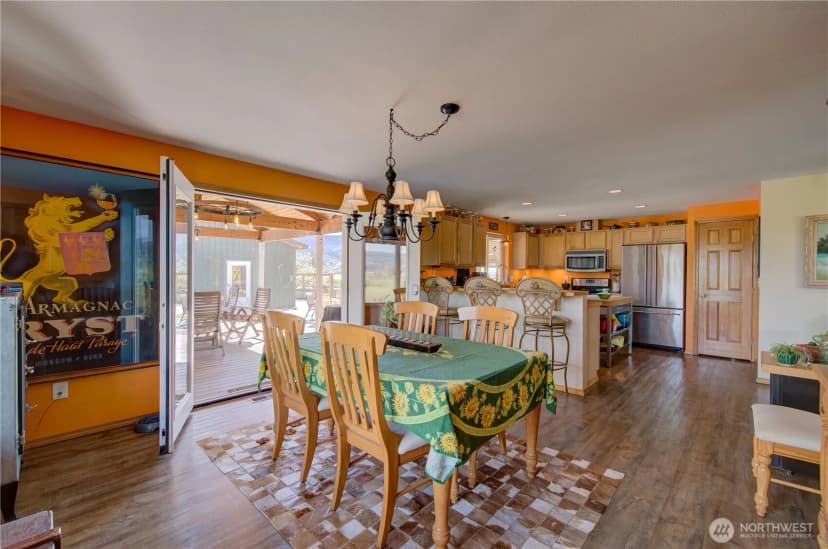 Property photo for 31 Blue Skies Lane, Cathlamet photo 11