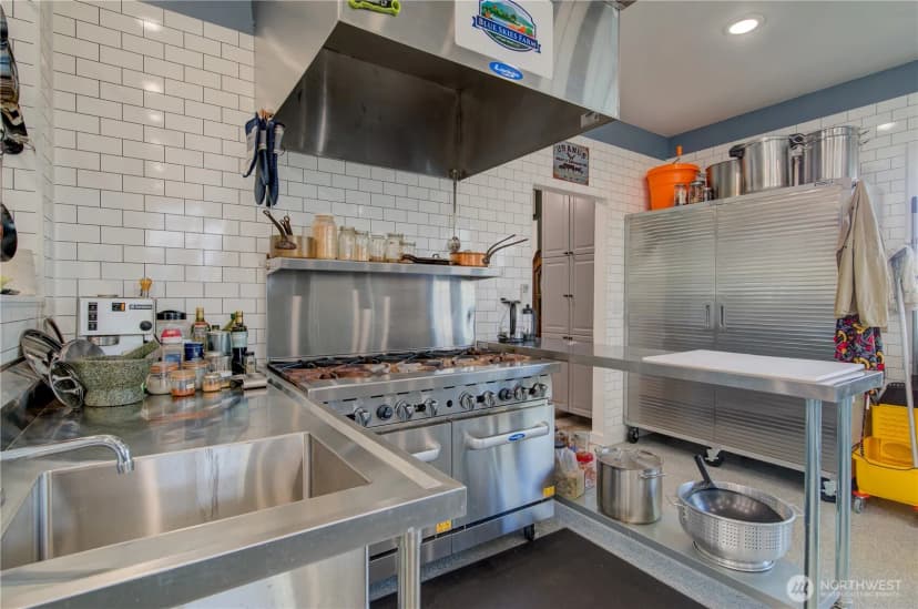 Property photo for 31 Blue Skies Lane, Cathlamet photo 34