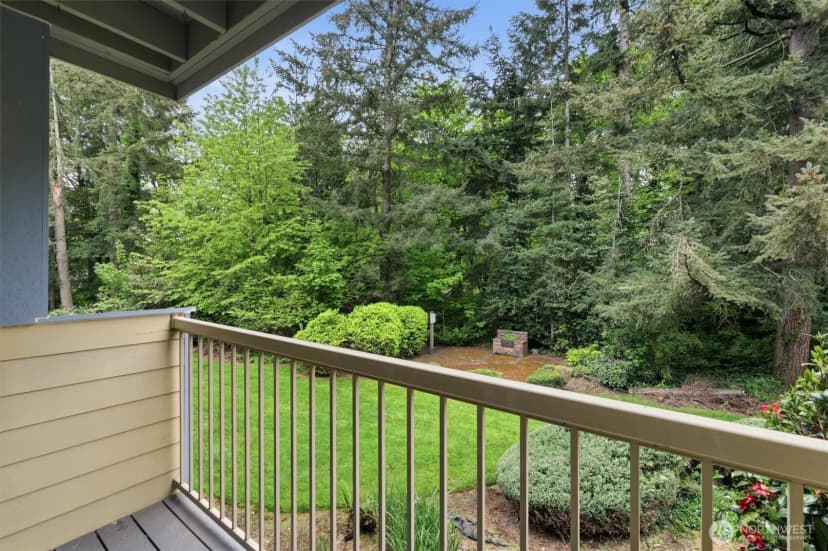 Property photo for 14401 Se Petrovitsky Road #e101, Renton photo 16