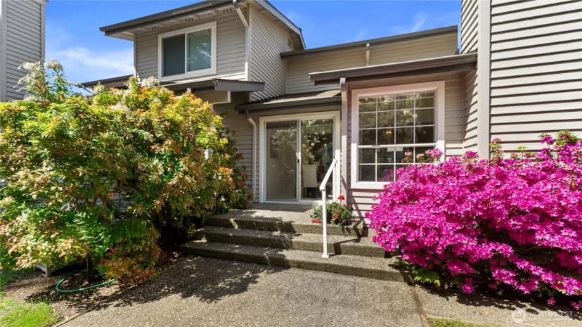 Property photo for 6614 113th Place Se, Bellevue photo 32