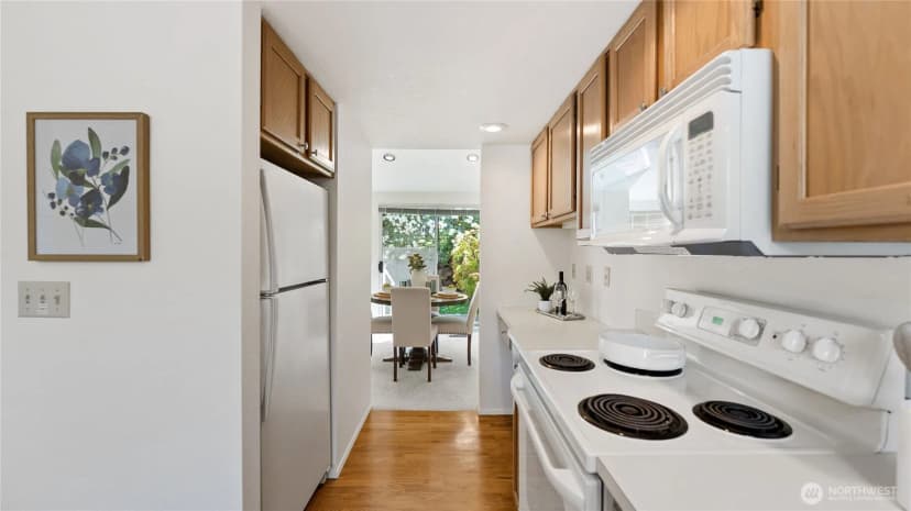 Property photo for 6614 113th Place Se, Bellevue photo 17