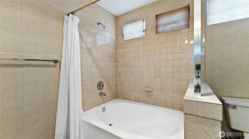 Property photo for 6614 113th Place Se, Bellevue photo 30