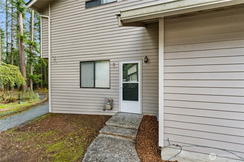 Property photo for 22934 Se 37th St, Sammamish photo 32