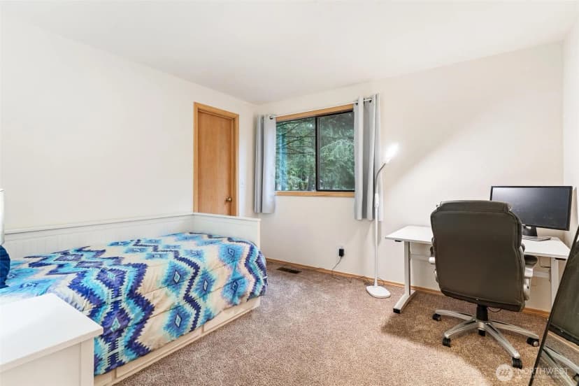 Property photo for 22934 Se 37th St, Sammamish photo 20
