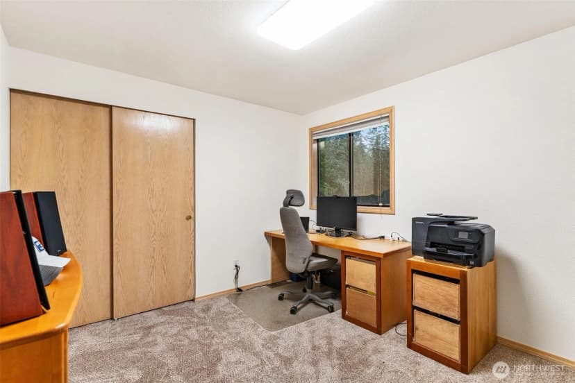 Property photo for 22934 Se 37th St, Sammamish photo 24