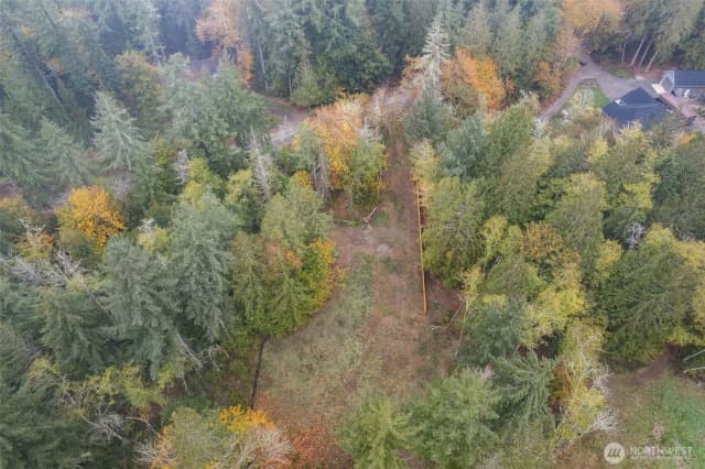 Property photo for 16456 Hoff Road Nw, Lakebay photo 4