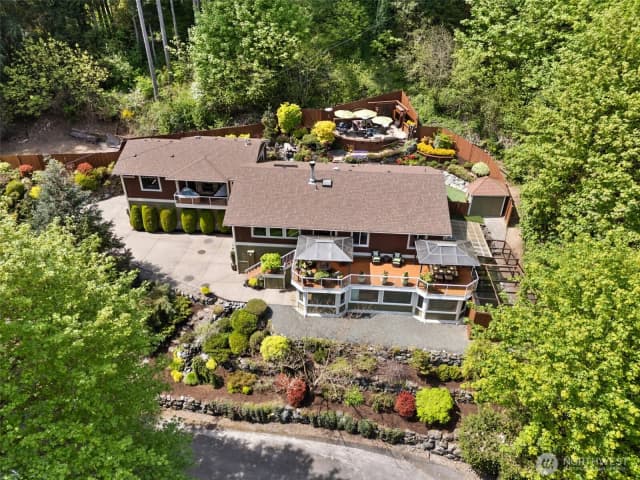 Property photo for 9825 Glory Drive Se, Olympia