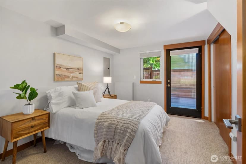 Property photo for 1722 California Avenue Sw #c, Seattle photo 19