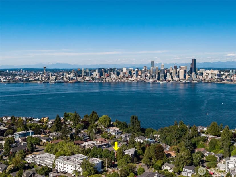 Property photo for 1722 California Avenue Sw #c, Seattle photo 29