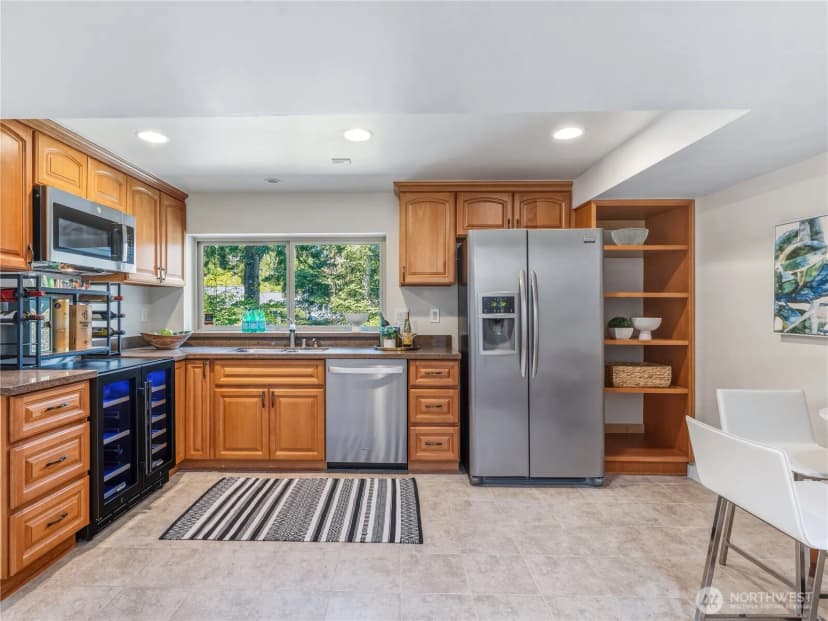 Property photo for 1035 147th Avenue Se, Bellevue photo 15