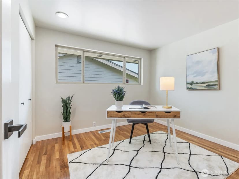 Property photo for 1035 147th Avenue Se, Bellevue photo 17
