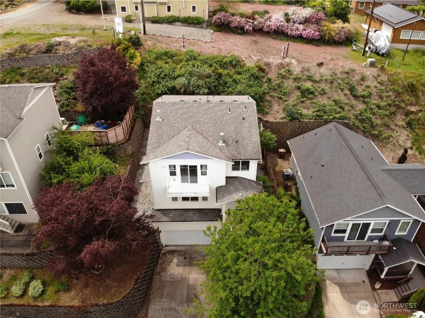 Property photo for 3012 E Valley View Terrace, Tacoma photo 23