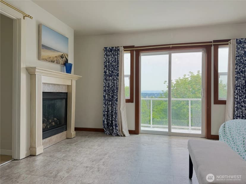 Property photo for 3012 E Valley View Terrace, Tacoma photo 11
