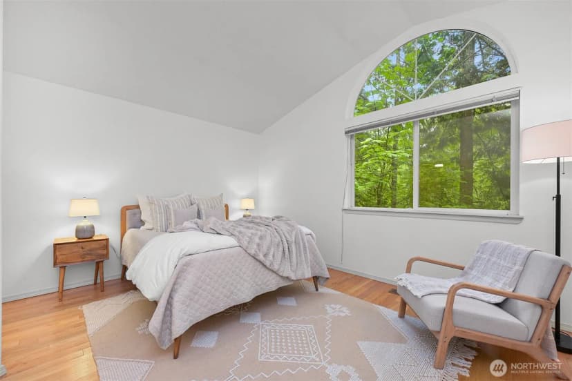 Property photo for 5 Horseshoe Circle, Bellingham photo 14