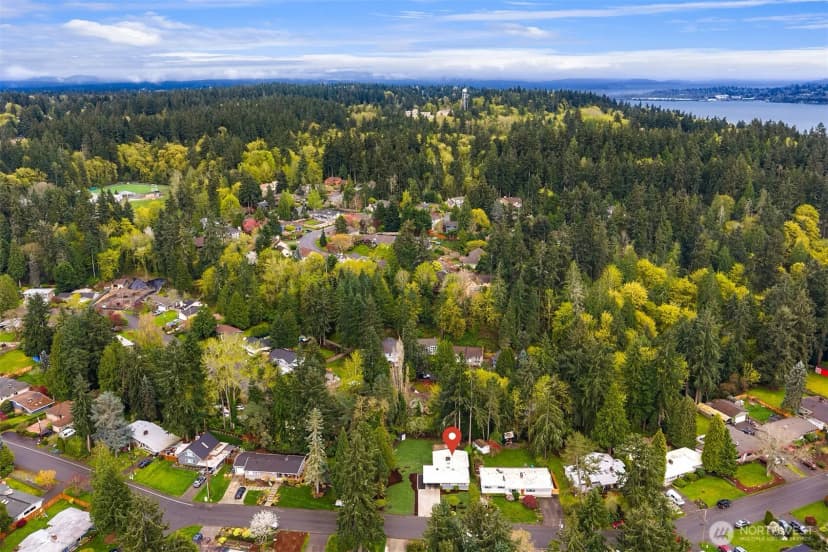 Property photo for 6279 Ne 154th Street, Kenmore photo 38