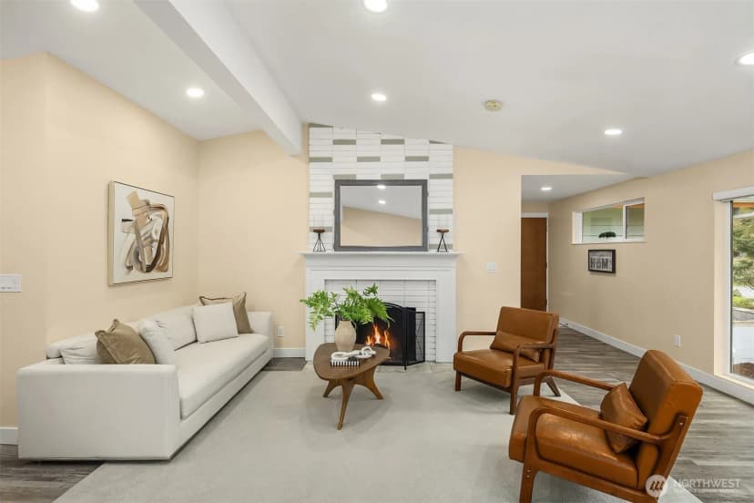 Property photo for 6279 Ne 154th Street, Kenmore photo 6