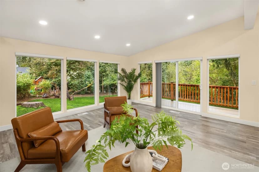 Property photo for 6279 Ne 154th Street, Kenmore photo 9