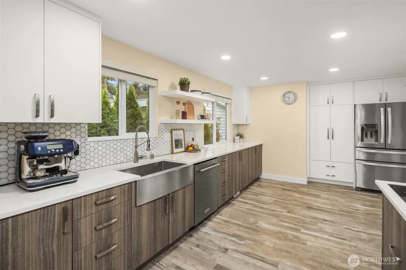 Property photo for 6279 Ne 154th Street, Kenmore photo 14